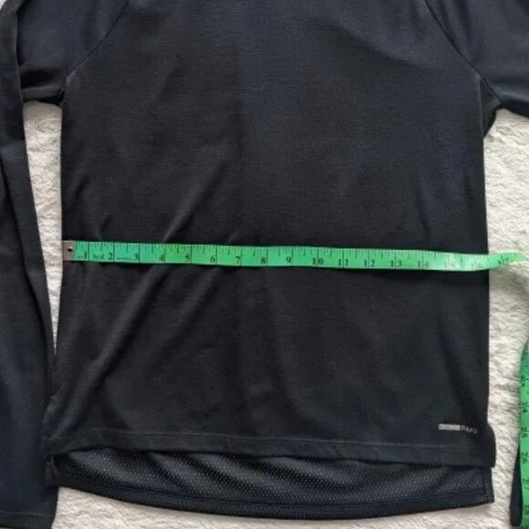 FWD Long Sleeve Training Tee - Picture 5 of 7